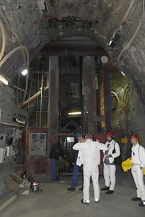 Shaft-landing at the ASSE mine