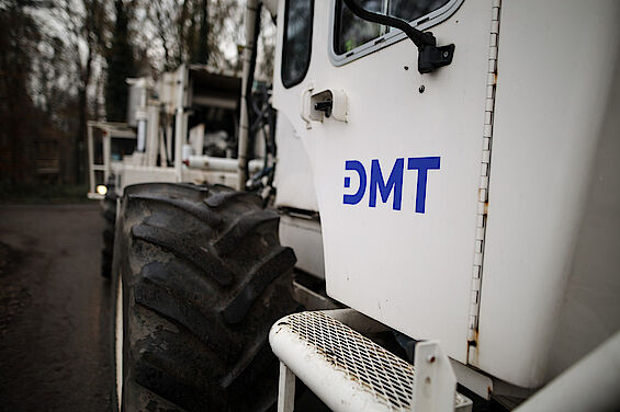 DMT Vibro Trucks for deep geothermal energy in germany